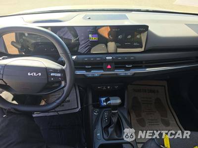 2025 Kia K4 EX - zdjęcie 7 z 20 - miniatura