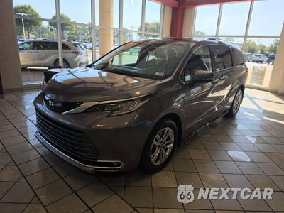 2026 Toyota Sienna Limited 7-Passenger 120.5" WB - zdjęcie 1 z 24 - miniatura