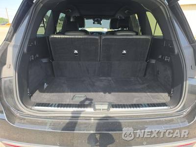 2025 Mercedes-Benz GLS 450 4MATIC - zdjęcie 12 z 21 - miniatura