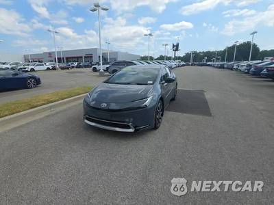 2026 Toyota Prius Plug-In Hybrid XSE Premium - zdjęcie 1 z 20 - miniatura