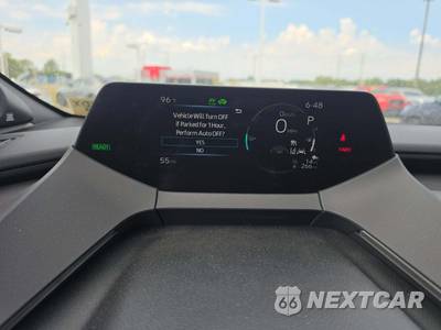 2026 Toyota Prius Plug-In Hybrid XSE Premium - zdjęcie 6 z 20 - miniatura