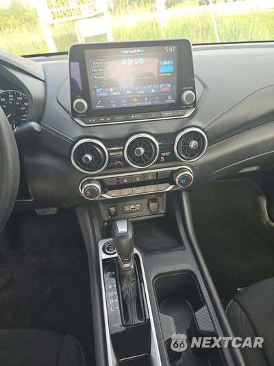 2024 Nissan Sentra SV - zdjęcie 7 z 26 - miniatura