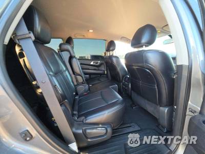 2020 Nissan Pathfinder SL - zdjęcie 17 z 23 - miniatura