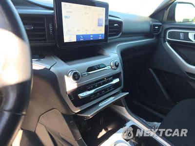 2023 Ford Explorer XLT - zdjęcie 10 z 23 - miniatura