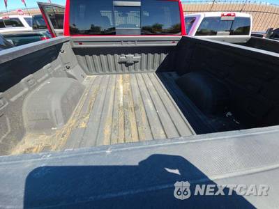 2021 Chevrolet Silverado 1500 LT Crew Cab Short Bed 1LT - zdjęcie 14 z 24 - miniatura
