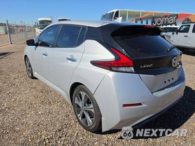 2020 Nissan LEAF SV - zdjęcie 2 z 24 - miniatura