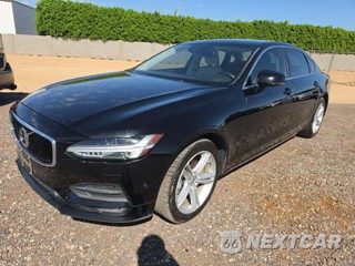 2018 Volvo S90 T5 Momentum