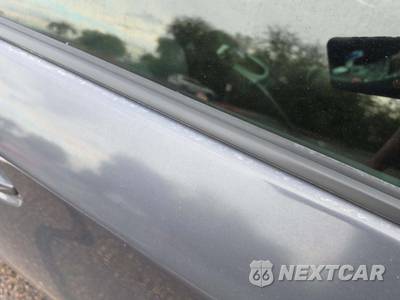 2013 Toyota Prius Four - zdjęcie 21 z 22 - miniatura