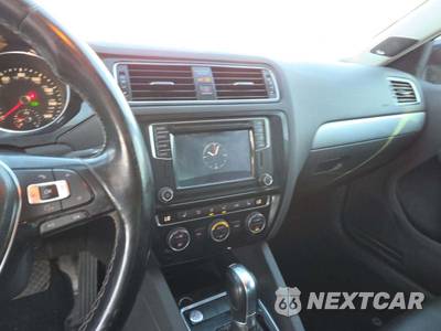 2018 Volkswagen Jetta SEL - zdjęcie 10 z 23 - miniatura