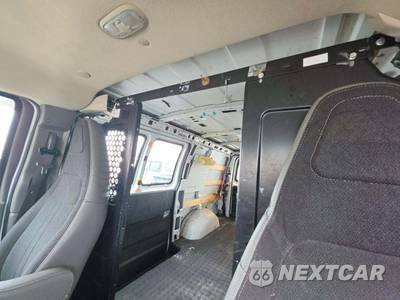 2019 GMC Savana 2500 Cargo Van 1WT 135.0" WB - zdjęcie 13 z 22 - miniatura