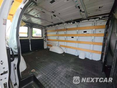 2019 GMC Savana 2500 Cargo Van 1WT 135.0" WB - zdjęcie 16 z 22 - miniatura