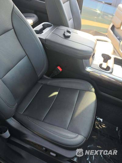 2024 Chevrolet Silverado 2500HD LTZ Crew Cab Medium Bed 1LZ - zdjęcie 18 z 29 - miniatura