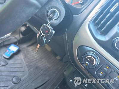 2019 GMC Canyon Denali Crew Cab Medium Bed 2SD - zdjęcie 8 z 32 - miniatura