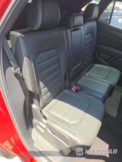 2024 Volkswagen Atlas Cross Sport 2.0T SEL R-Line - zdjęcie 16 z 25 - miniatura