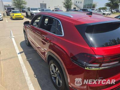2024 Volkswagen Atlas Cross Sport 2.0T SEL R-Line - zdjęcie 2 z 25 - miniatura