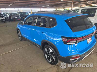 2025 Volkswagen Taos SE - zdjęcie 2 z 25 - miniatura