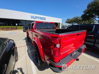 2019 Chevrolet Silverado 1500 RST Crew Cab Short Bed 1SP - zdjęcie 2 z 32 - miniatura