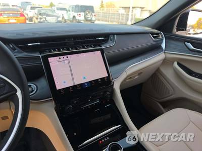 2023 Jeep Grand Cherokee Limited - zdjęcie 10 z 24 - miniatura