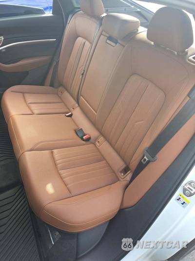 2024 Audi Q8 Sportback e-tron S line Premium Plus - zdjęcie 13 z 25 - miniatura