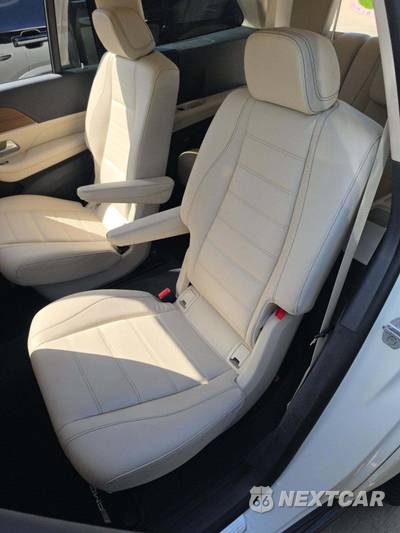 2020 Mercedes-Benz GLS 580 4MATIC - zdjęcie 13 z 24 - miniatura