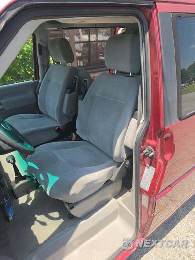 2003 Volkswagen EuroVan MV 115.0" WB - zdjęcie 6 z 36 - miniatura