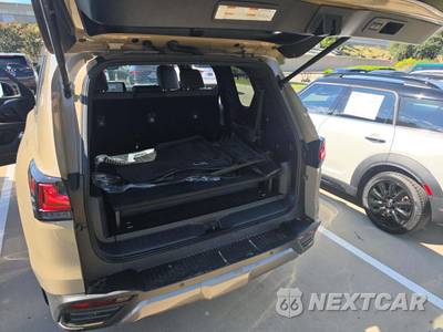 2025 Lexus LX 700h Overtrail - zdjęcie 15 z 24 - miniatura