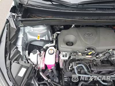 2025 Toyota Sienna XLE 7-Passenger 120.5" WB - zdjęcie 26 z 27 - miniatura