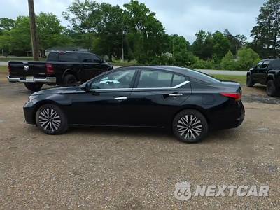 2024 Nissan Altima SV - zdjęcie 3 z 33 - miniatura