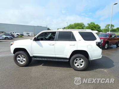 2014 Toyota 4Runner SR5 Premium - zdjęcie 3 z 30 - miniatura