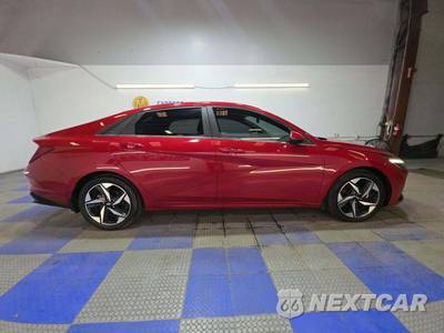 2022 Hyundai Elantra SEL - zdjęcie 4 z 26 - miniatura