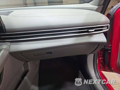2022 Hyundai Elantra SEL - zdjęcie 19 z 26 - miniatura