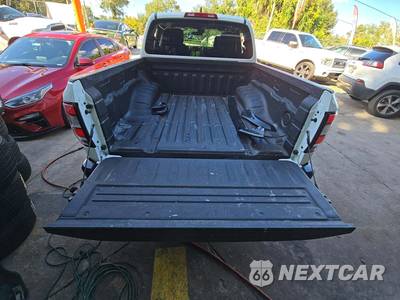 2022 Nissan Frontier S Crew Cab Medium Bed - zdjęcie 14 z 39 - miniatura