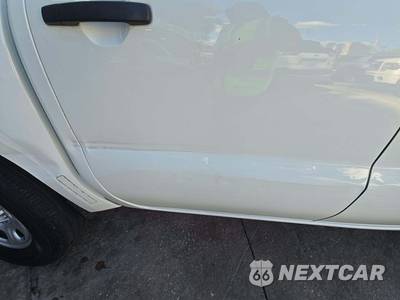 2022 Nissan Frontier S Crew Cab Medium Bed - zdjęcie 32 z 39 - miniatura