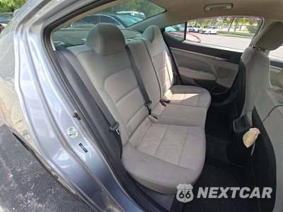 2017 Hyundai Elantra SE Sedan - zdjęcie 16 z 29 - miniatura