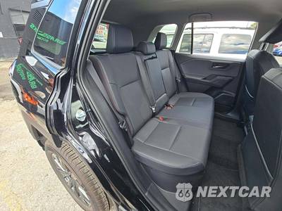 2026 Toyota RAV4 Hybrid XLE Premium - zdjęcie 16 z 24 - miniatura