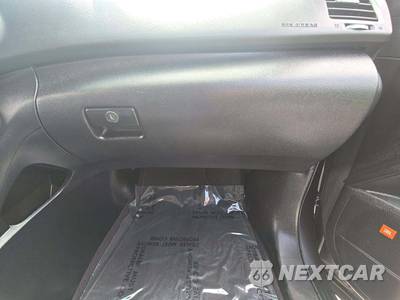 2012 Toyota Highlander SE - zdjęcie 20 z 32 - miniatura