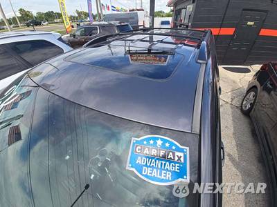 2012 Toyota Highlander SE - zdjęcie 12 z 32 - miniatura