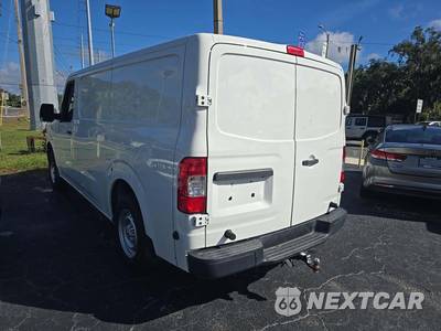 2018 Nissan NV2500 HD Cargo S Standard Roof 146.1" WB - zdjęcie 2 z 36 - miniatura