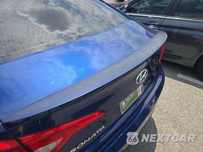 2015 Hyundai Sonata SE - zdjęcie 23 z 28 - miniatura