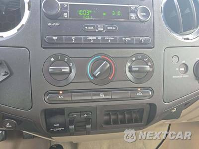 2008 Ford Super Duty F-350 XLT Extended Cab Long Bed w/Rear Doors - zdjęcie 33 z 34 - miniatura