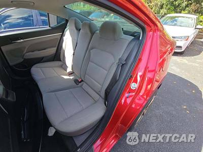 2020 Hyundai Elantra Value Edition Sedan - zdjęcie 13 z 37 - miniatura