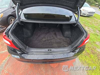 2017 Nissan Altima 2.5 SV - zdjęcie 14 z 36 - miniatura