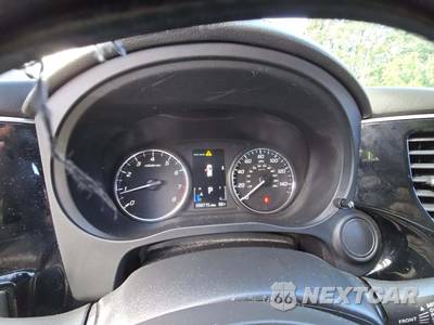 2020 Mitsubishi Outlander ES - zdjęcie 9 z 35 - miniatura