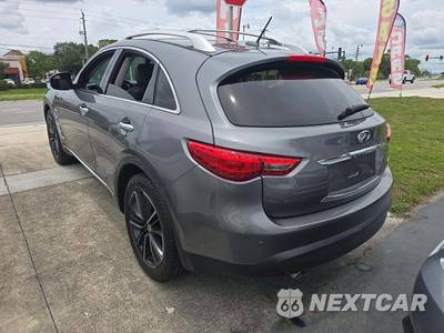 2016 INFINITI QX70 - zdjęcie 2 z 27 - miniatura