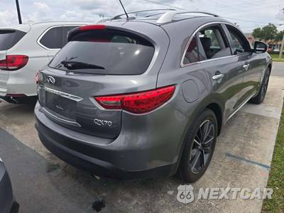 2016 INFINITI QX70 - zdjęcie 3 z 27 - miniatura
