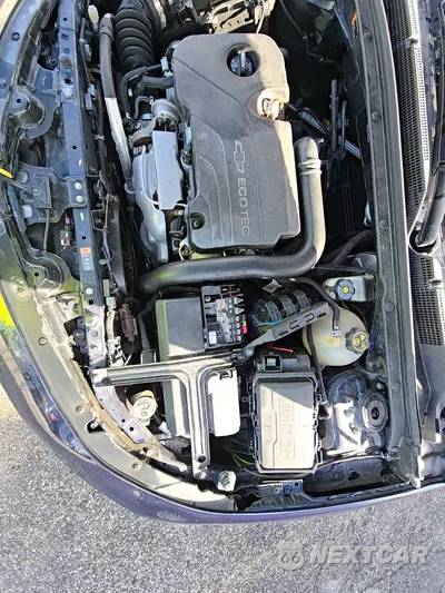 2017 Chevrolet Malibu LT 1LT - zdjęcie 24 z 27 - miniatura