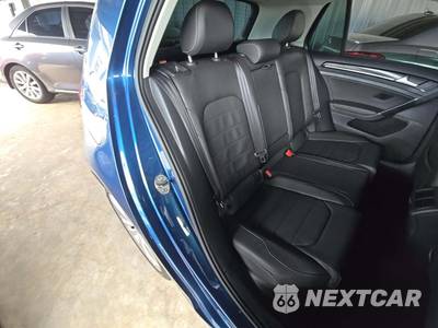 2015 Volkswagen Golf TDI SE Hatchback - zdjęcie 16 z 29 - miniatura