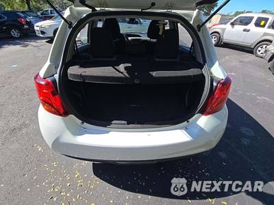 2017 Toyota Yaris L Hatchback - zdjęcie 14 z 27 - miniatura