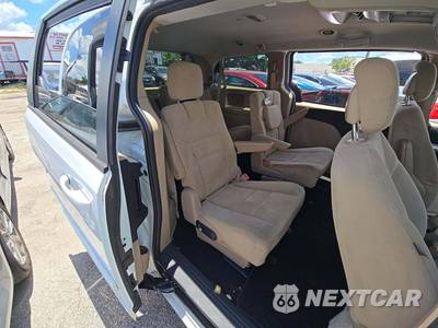 2016 Dodge Grand Caravan SE 121.2" WB - zdjęcie 17 z 29 - miniatura