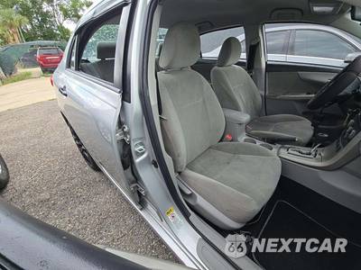 2012 Toyota Corolla LE - zdjęcie 18 z 34 - miniatura